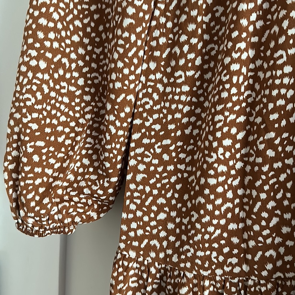 Pretty Garden Long Sleeve Dress - Picture 7 of 10